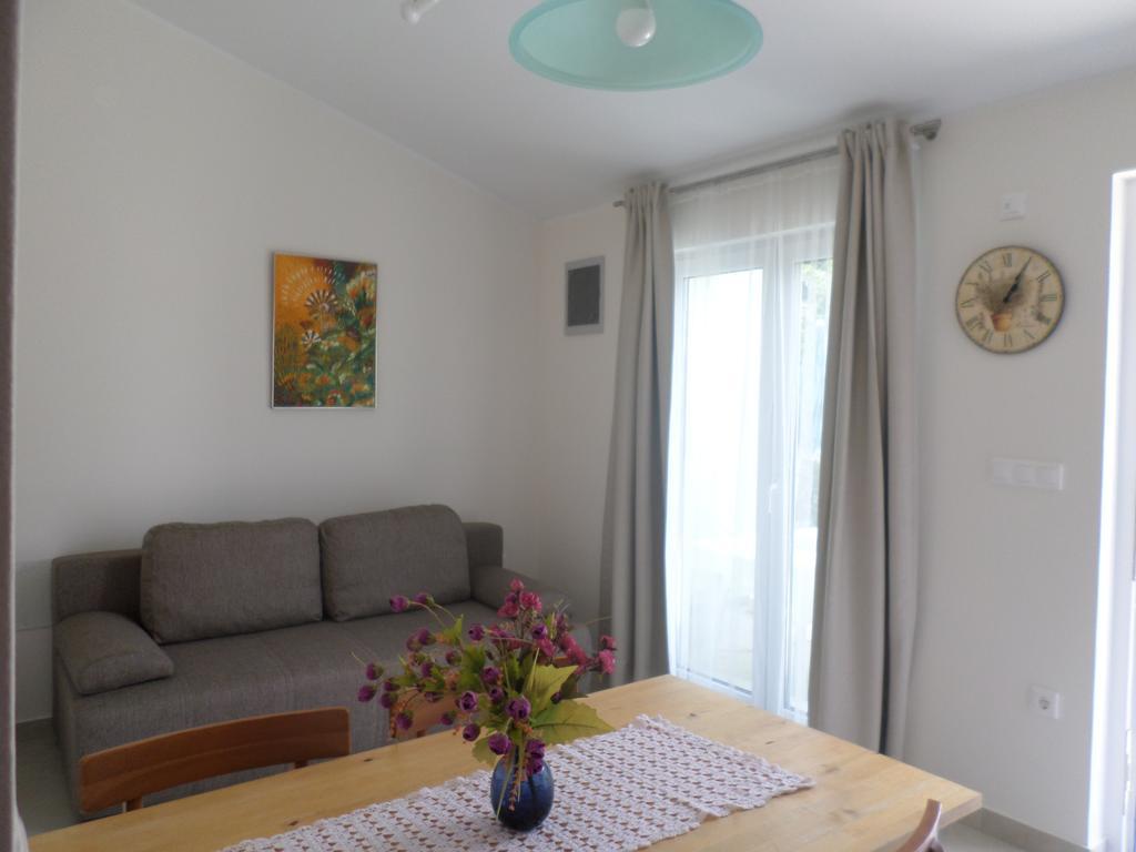 Apartment Jana Štinjan Екстериор снимка